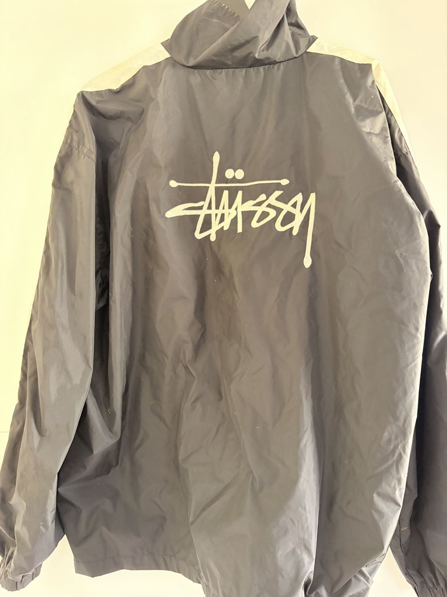 Stüssy Giacche: Stüssy Windjacke Schwarz L – Usato da Reinach BL venduto da Dimitri00 1