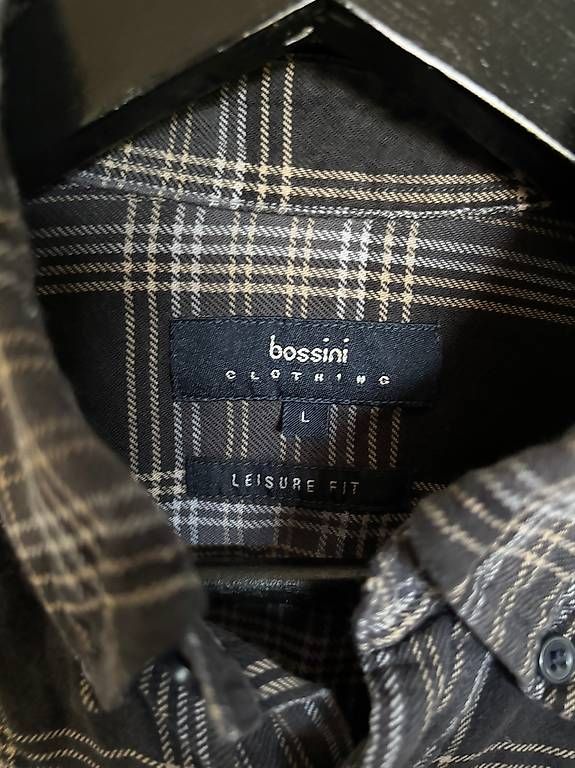 Hemden: Chemise achetée en friperie – Gebraucht aus Châtel-St-Denis von leacherre 2