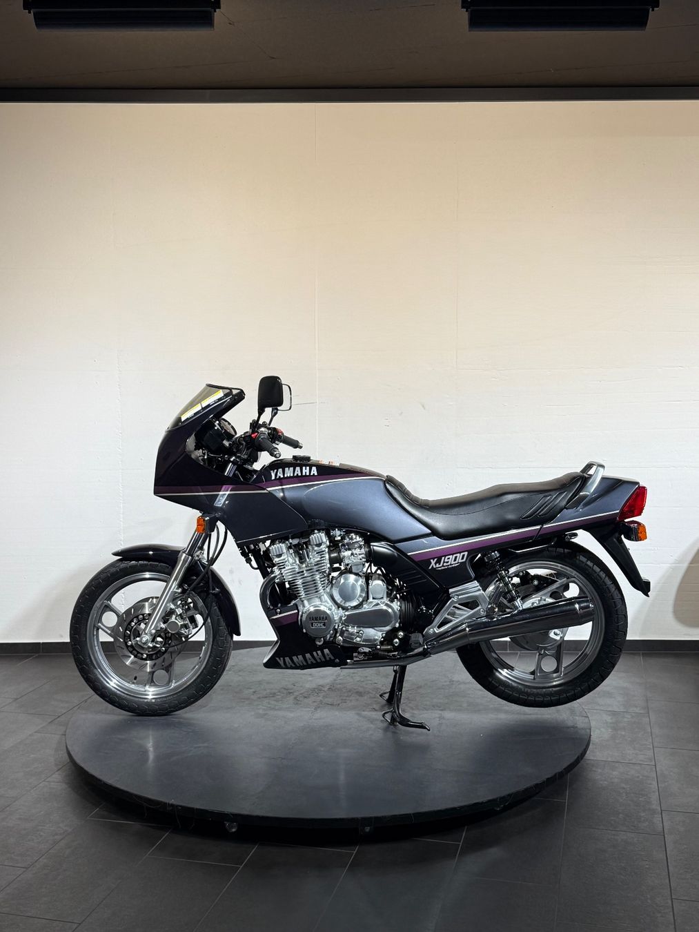 Yamaha Strada: Yamaha XJ900 0Km – Nuovo (secondo la descrizione) da Zell LU venduto da .VR46. 5
