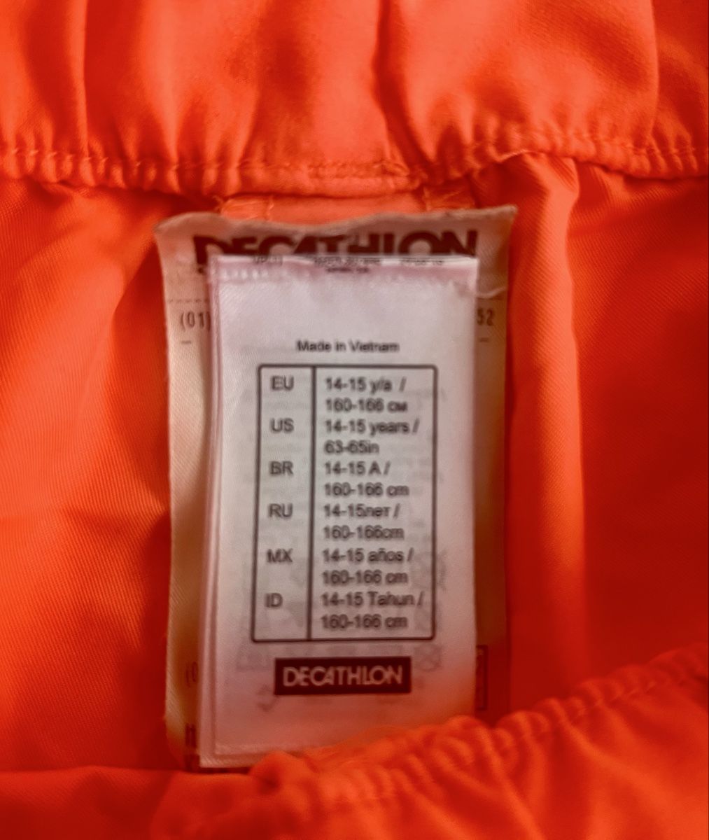 Decathlon Maillots de bain: Short de bain  – D'occasion à Neuchatel par Melelienzlau 1