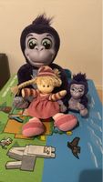 Stoffpuppe mit Zopf und gestreiftem Pullover, top erhalten