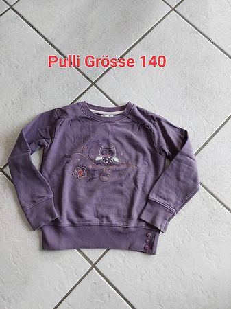 Pulli von Milou mit Eulenmotiv Grösse 140 violett