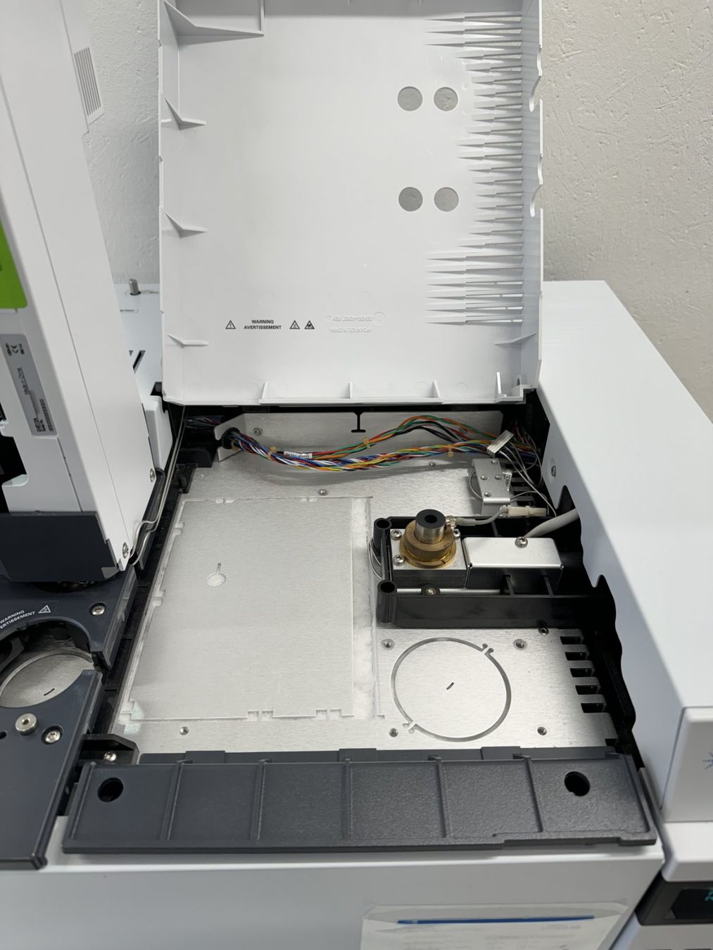 Accessori da laboratorio: Agilent 7820A GC System – Usato da Niederdorf venduto da LeptonAG_Labor 6