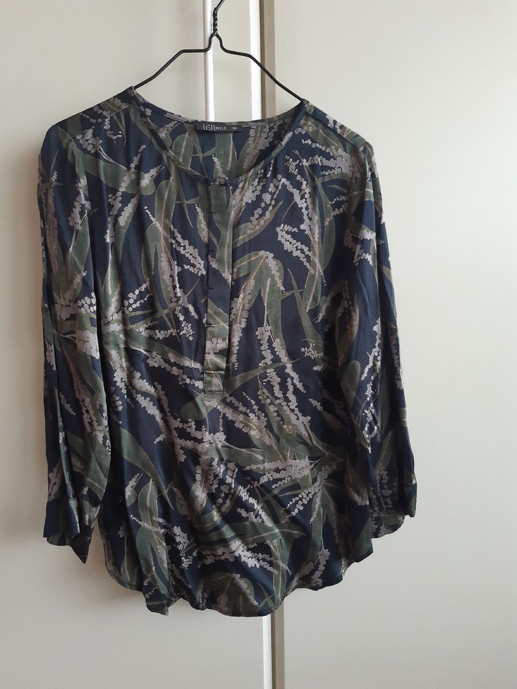Nile Blusen: NILE - Blouse à motifs XS – Neu (gemäss Beschreibung) aus Cressier - NE von bloomydays