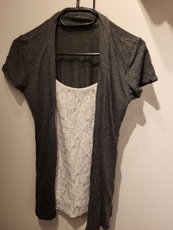 Graues Sommer Tshirt mit integriertem Top, Grösse S