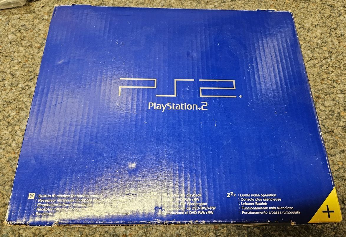 Sony Console: Sony PlayStation 2 SCPH-50004 PAL Konsole Box – Usato da Hindelbank venduto da GameBoy1981