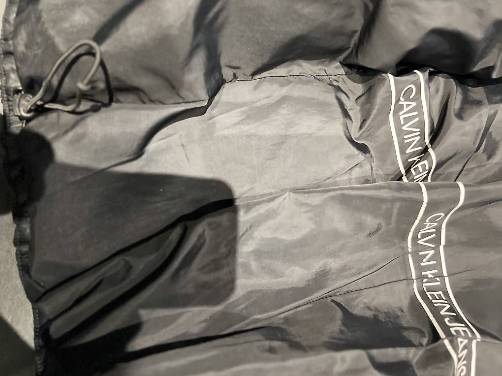 Vestes: Winterjacke Calvin Klein – D'occasion à Würenlos par boc_b9bq 2