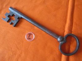 antiker Schlüssel 25,5 cm