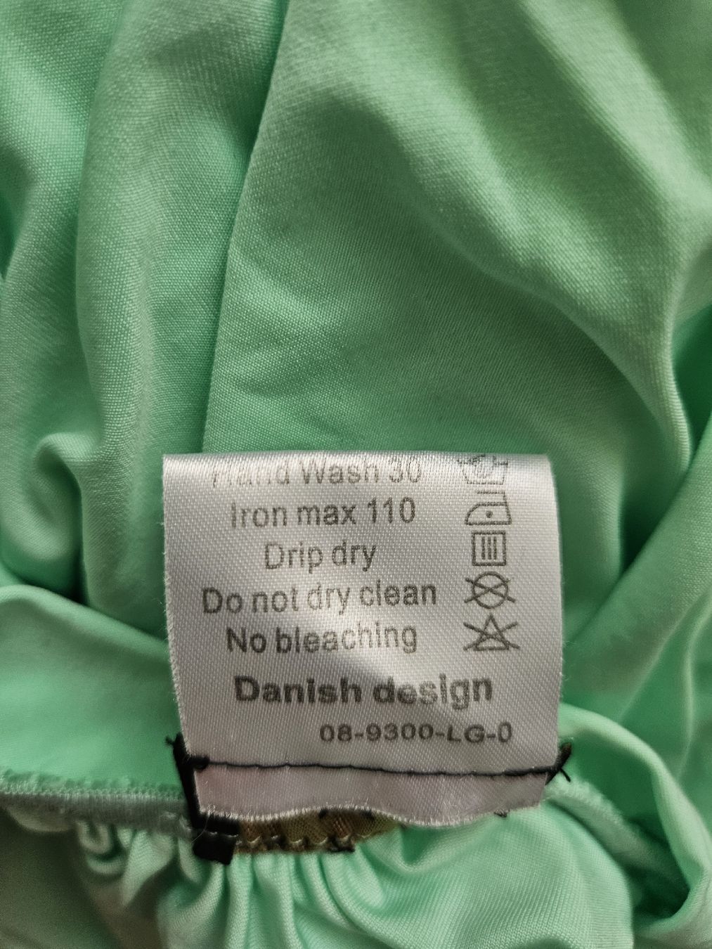 Kleider: Wickelkleid/Maxikleid LILLY – Neu (gemäss Beschreibung) aus Therwil von syb_v9f6 4