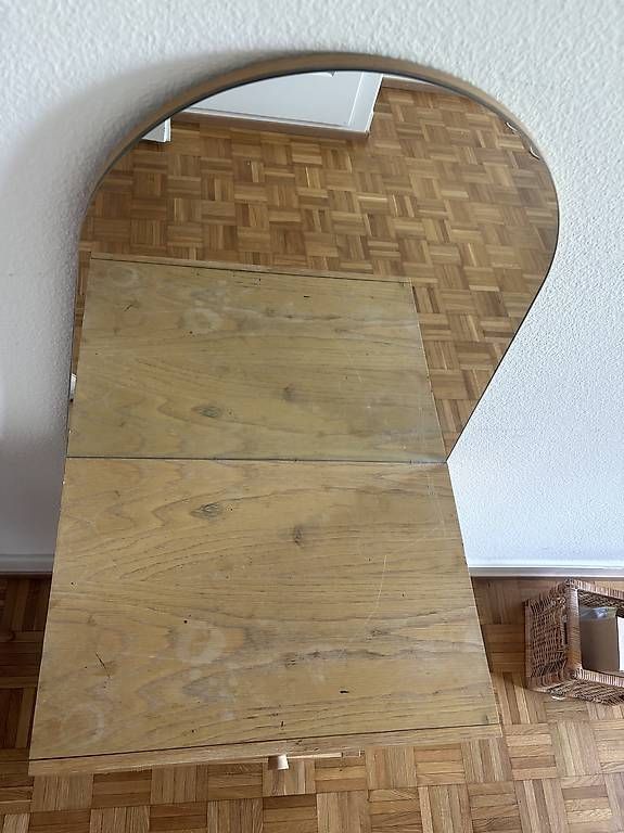 Schminktische: Coiffeuse avec miroir et tabouret – Gebraucht aus Lausanne von ori_jk5t 2