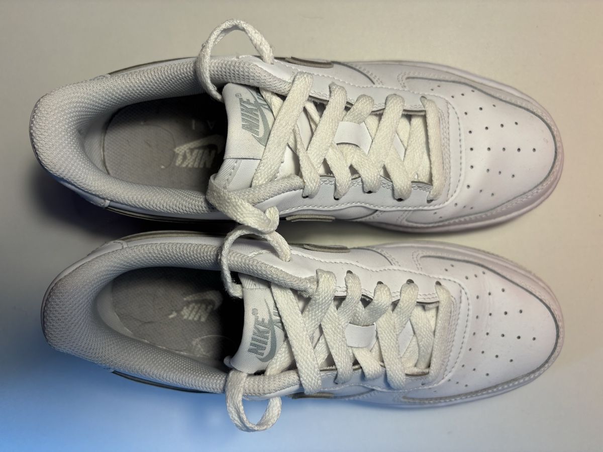 Nike Scarpe da uomo: Nike Air Sneakers size EUR38 – Usato da Rifferswil venduto da jasonevans76 4