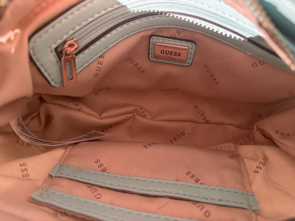 Guess Taschen für Damen: Sac guess neuf bleu clair – Neu (gemäss Beschreibung) aus Lausanne von zoe_9b9v 1