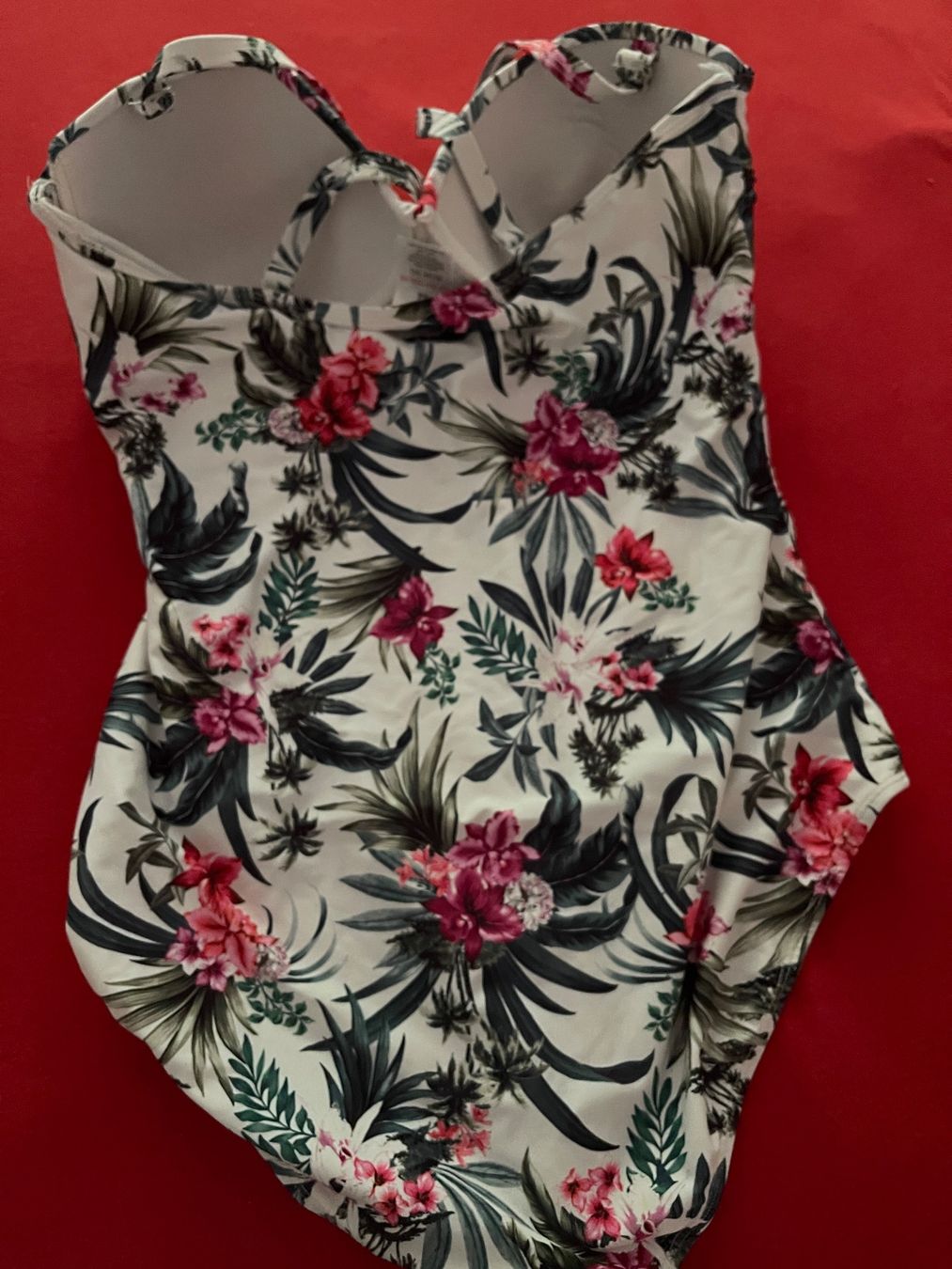 Badekleider & Bikinis: Badekleid, Gr.42 – Gebraucht aus Bolligen von Aquella71 4