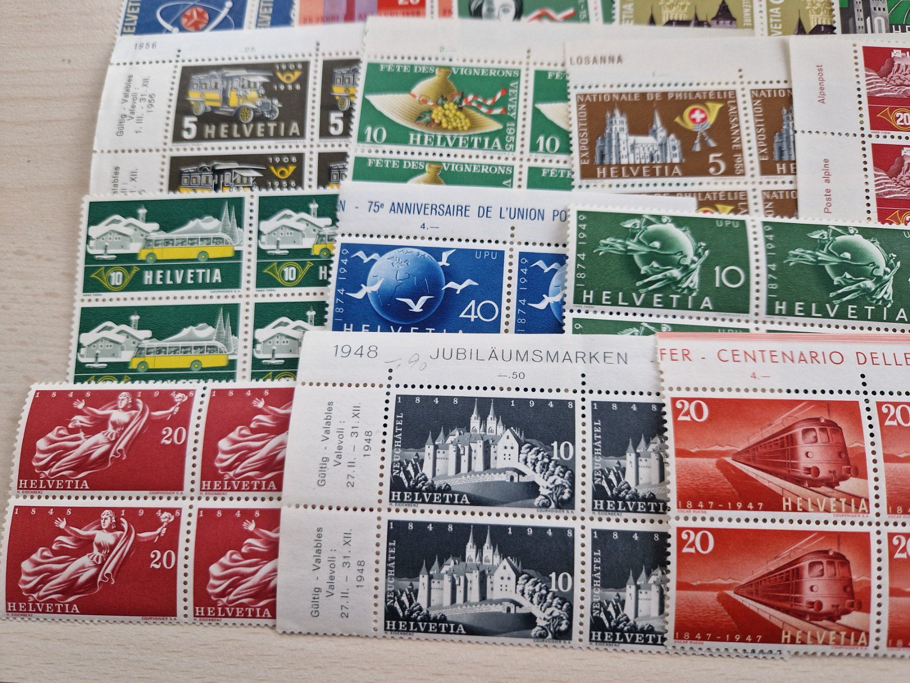 Tutti i francobolli: Ansammlung 4er Blöcke postfrisch**, ab 1.- – Usato da Burgdorf venduto da Glossy01 3