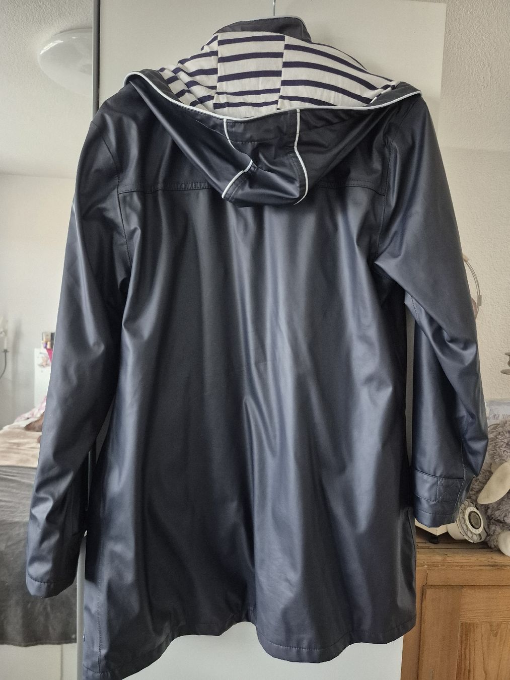 Jacken: Regenjacke – Gebraucht aus Rorschach von Bodensee-65 1