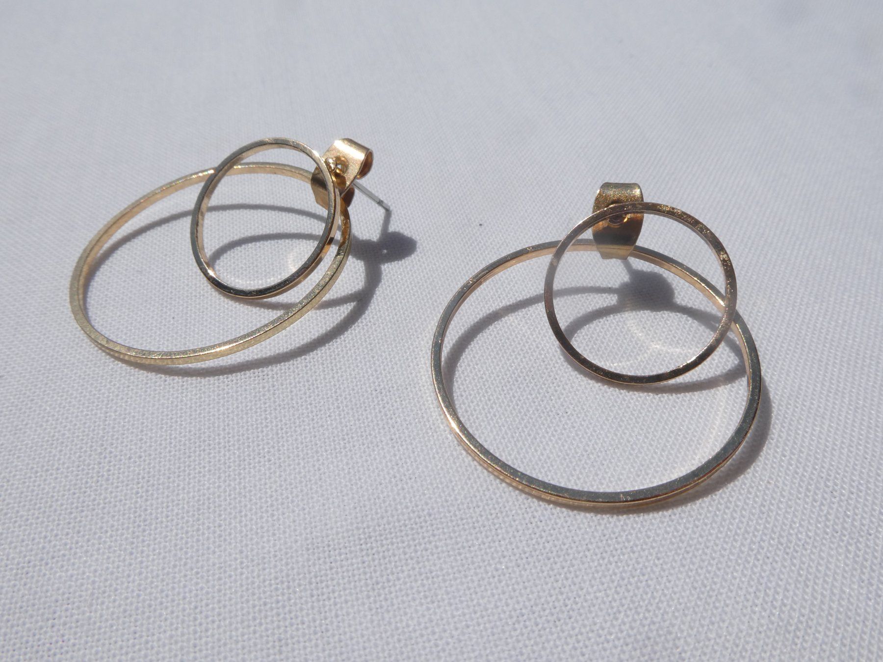Ohrringe & -stecker: Creolen, Modeschmuck – Gebraucht aus Gattikon von kaandooh