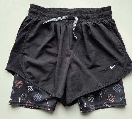 Nike Shorts Gr.146