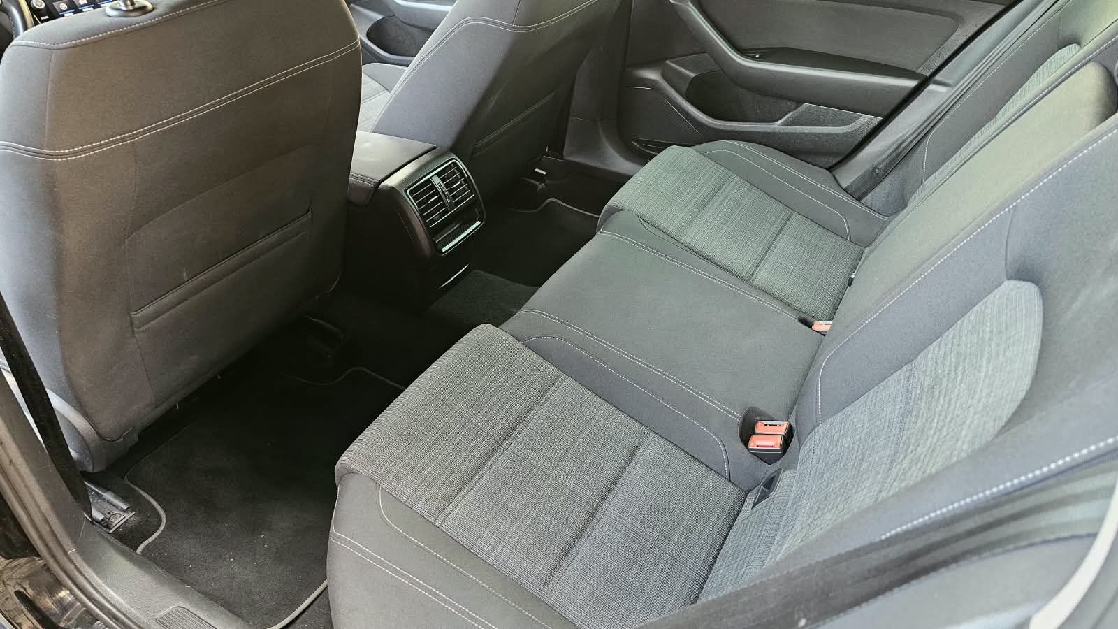 VW Autos: VW Passat 2.0 TDI 4Mation – Gebraucht aus Uster von mor.leo 4