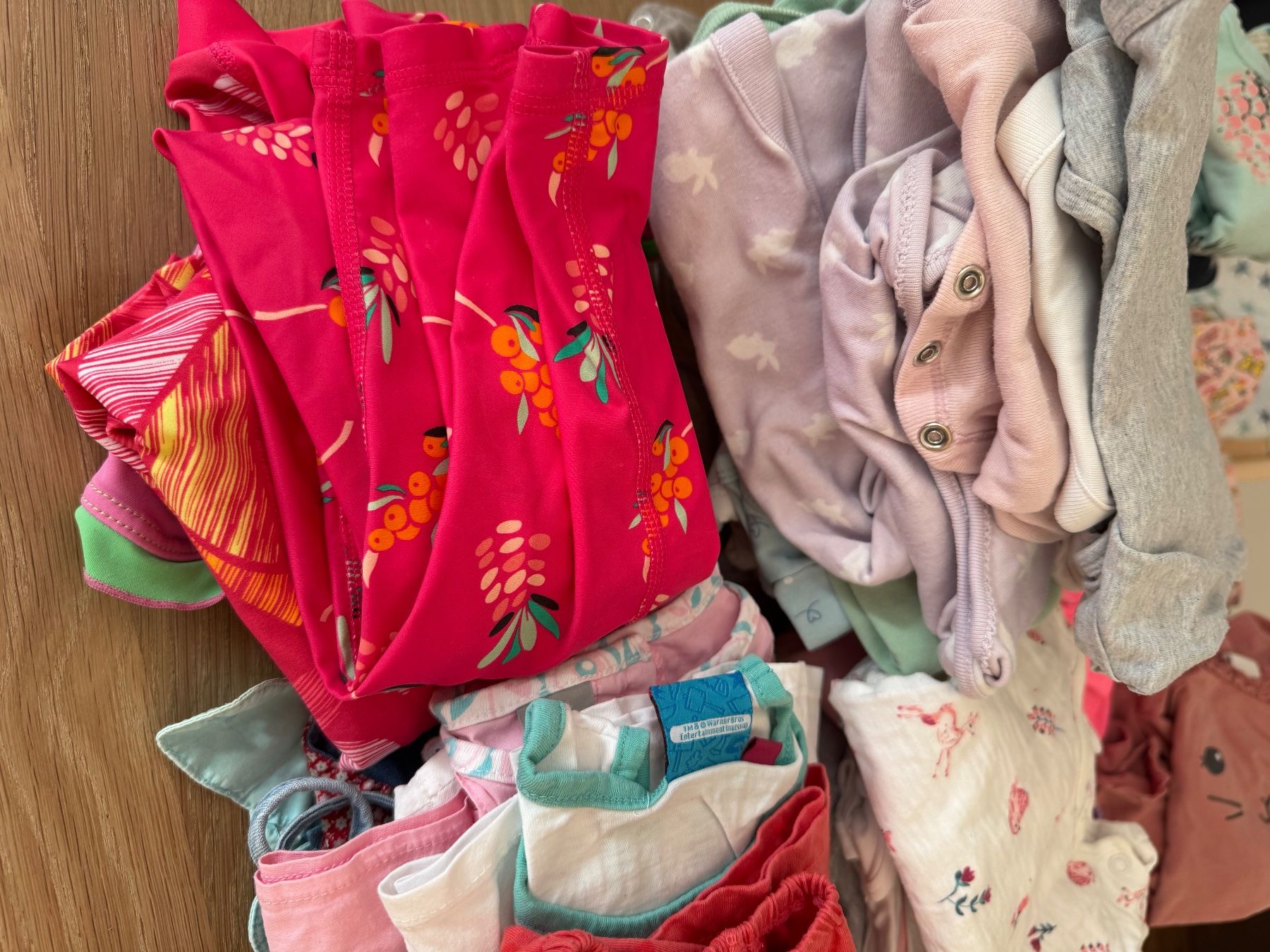 Ensembles coordonnés: Kleiderpaket Mädchen Grösse 86 – D'occasion à Hinwil par Bbudget 1