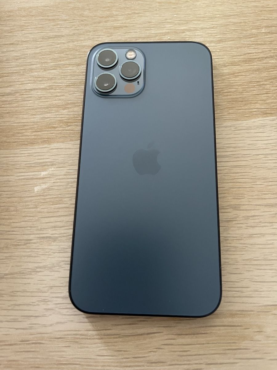 Apple Telefoni cellulari / Smartphones: iPhone 12 Pro  – Difettoso da Biel/Bienne venduto da ham_wf9n