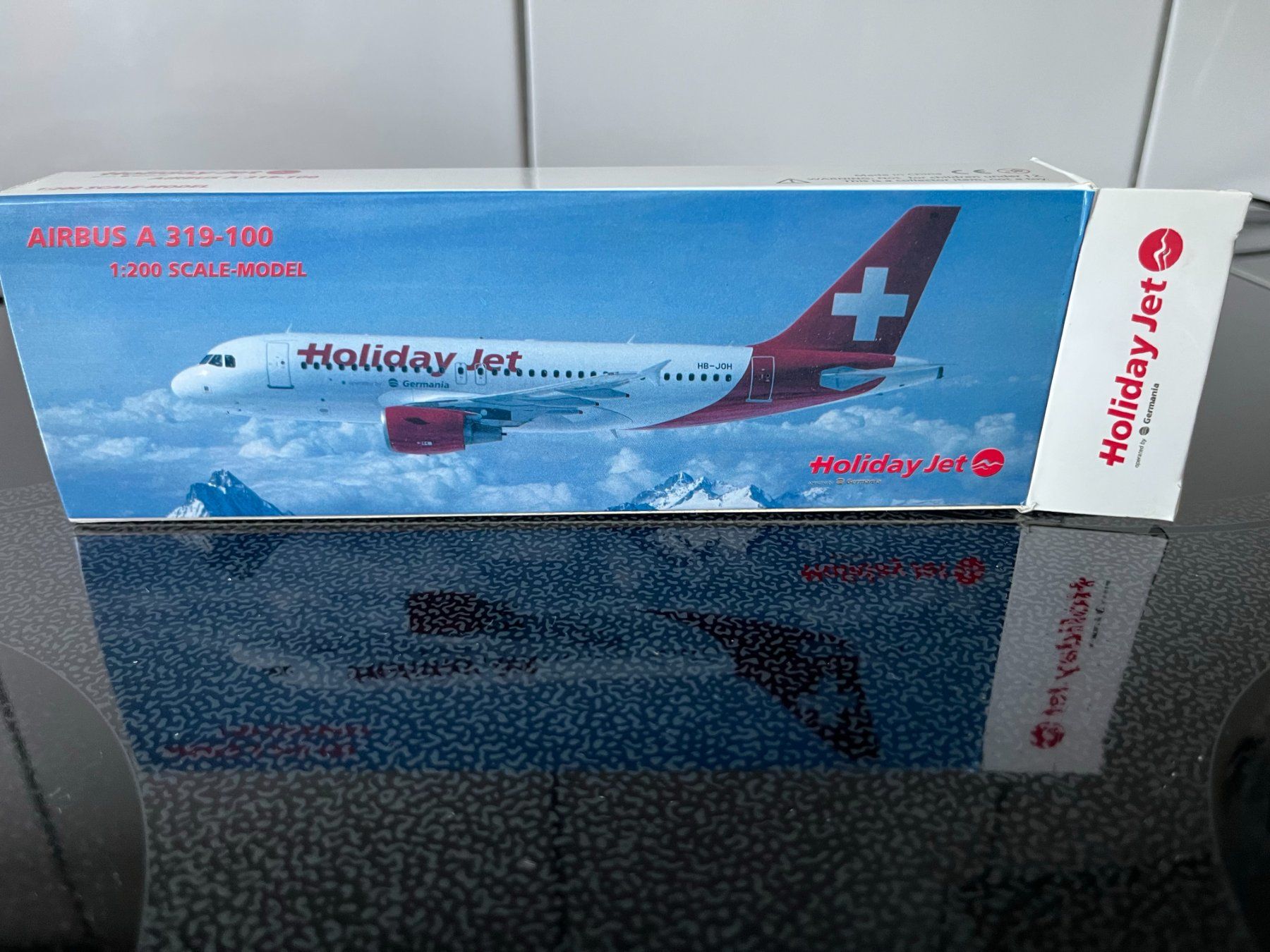 Airbus Kit di modellismo & Modellini statici: A319-100 Holiday Jet / Hotelplan  Modell 1:200 – Nuovo e nell'imballaggio originale da Bülach venduto da mst_dtb9