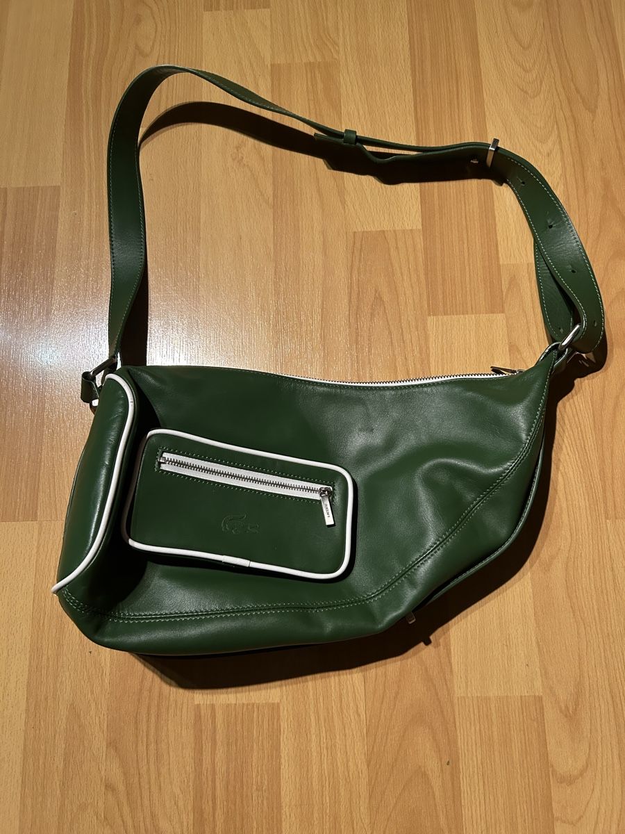 Lacoste Sacs femmes: Lacoste Tasche   – Neuf (Voir description) à Aeschi b. Spiez par davidS744
