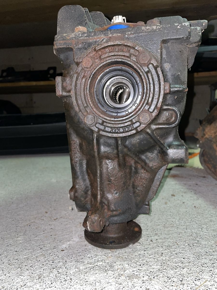 BMW Tutti pezzi di ricambio auto: BMW E36 Z3 Differential – Difettoso da Buchs AG venduto da twinturbo2 2