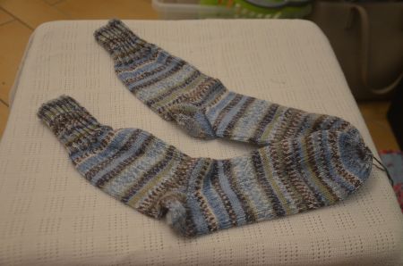 NO 41 - SOCKEN - HANDARBEIT - NEU (AZ3)