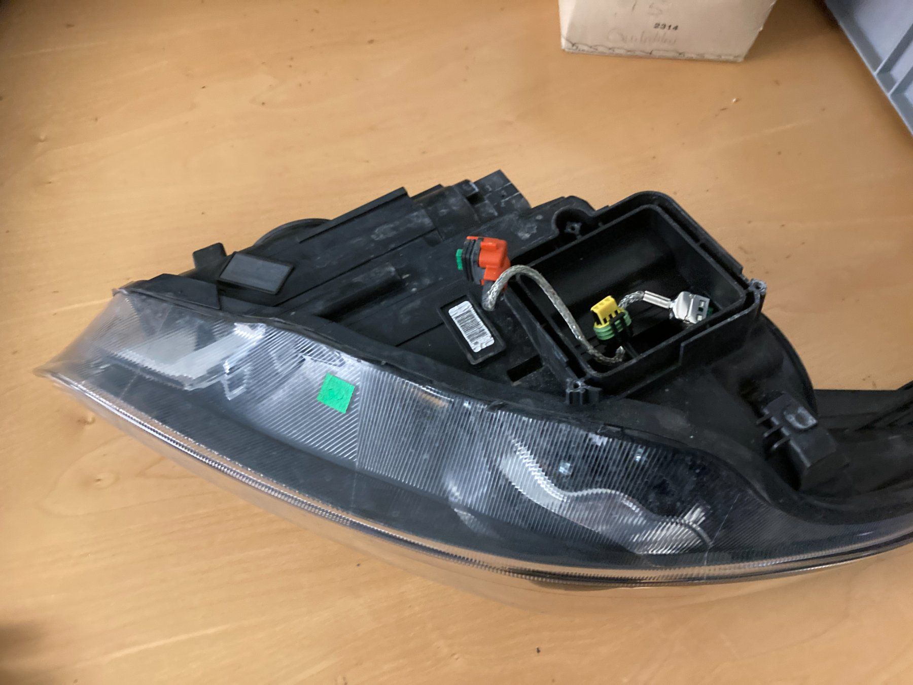 Ford Fari: Ford Focus RS Scheinwerfer Rechts 22210484 – Usato da Cham venduto da WB2223 3