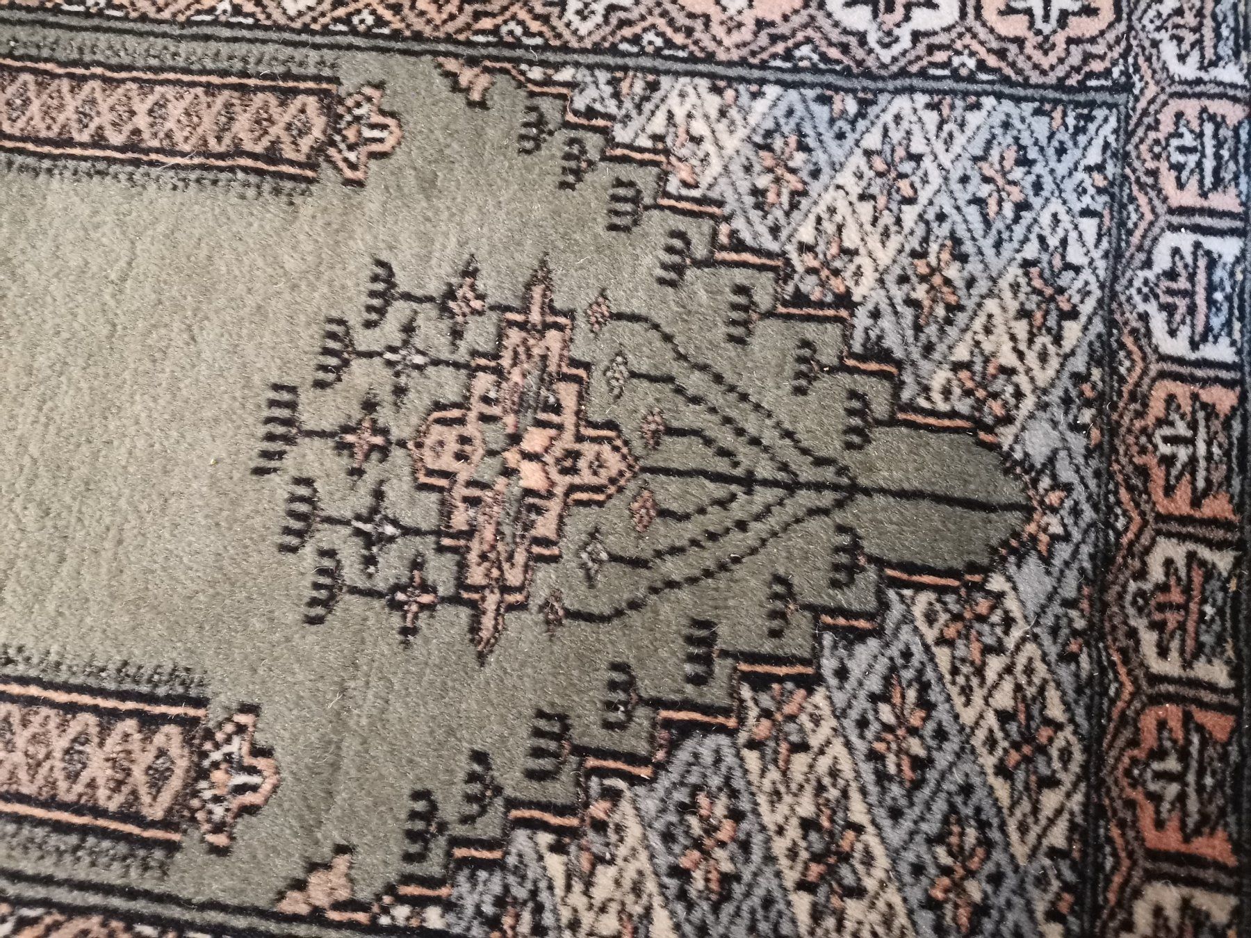 Teppiche: Orient Gebetsteppich Wandteppich – Gebraucht aus Suhr von Brocki-Suhr 3
