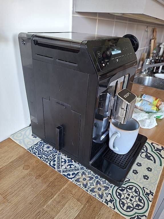 Kaffeemaschinen & Espressomaschinen: Machine a café krups evidence – Gebraucht aus Onex von morelan 2