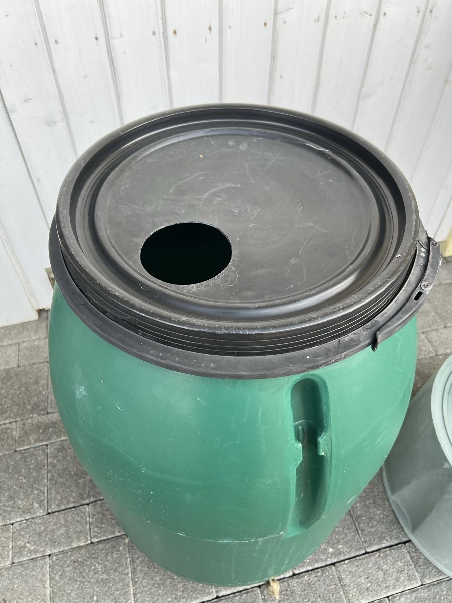 Humidifier & Arroser: Regenfass – D'occasion à Aegerten par pam1986 1