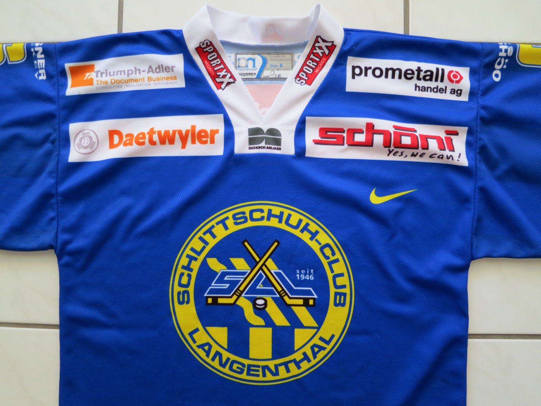Scarpe, pantaloni & magliette da ginnastica: Matchworn Eishockey Trikot vom SC Langenthal - SCL – Usato da Niederbipp venduto da floorballrexi 2