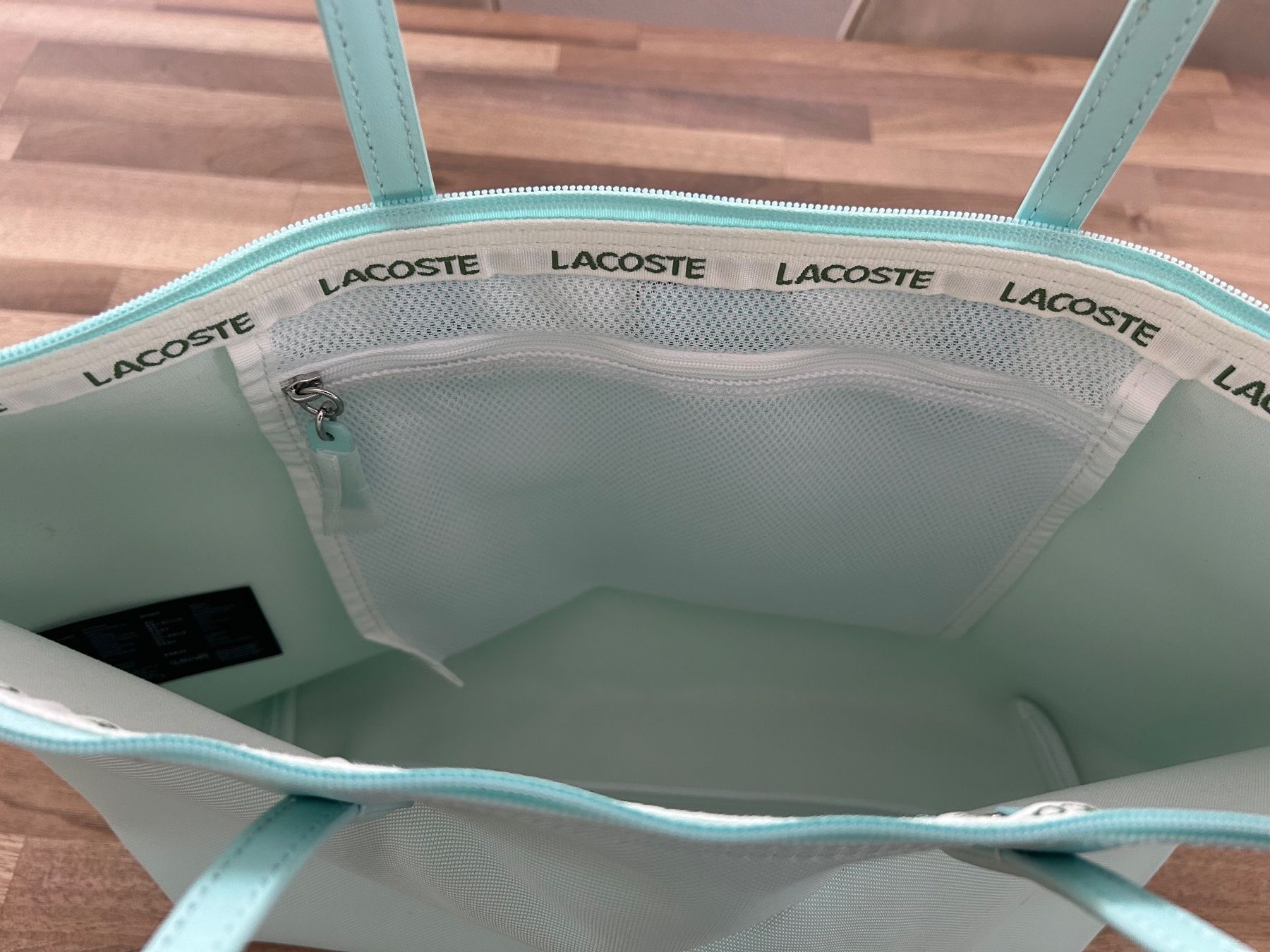 Lacoste Borse da donna: Lacoste Schultertasche "Anna" Türkis – Usato da Oberwil-Lieli venduto da Mhd 4