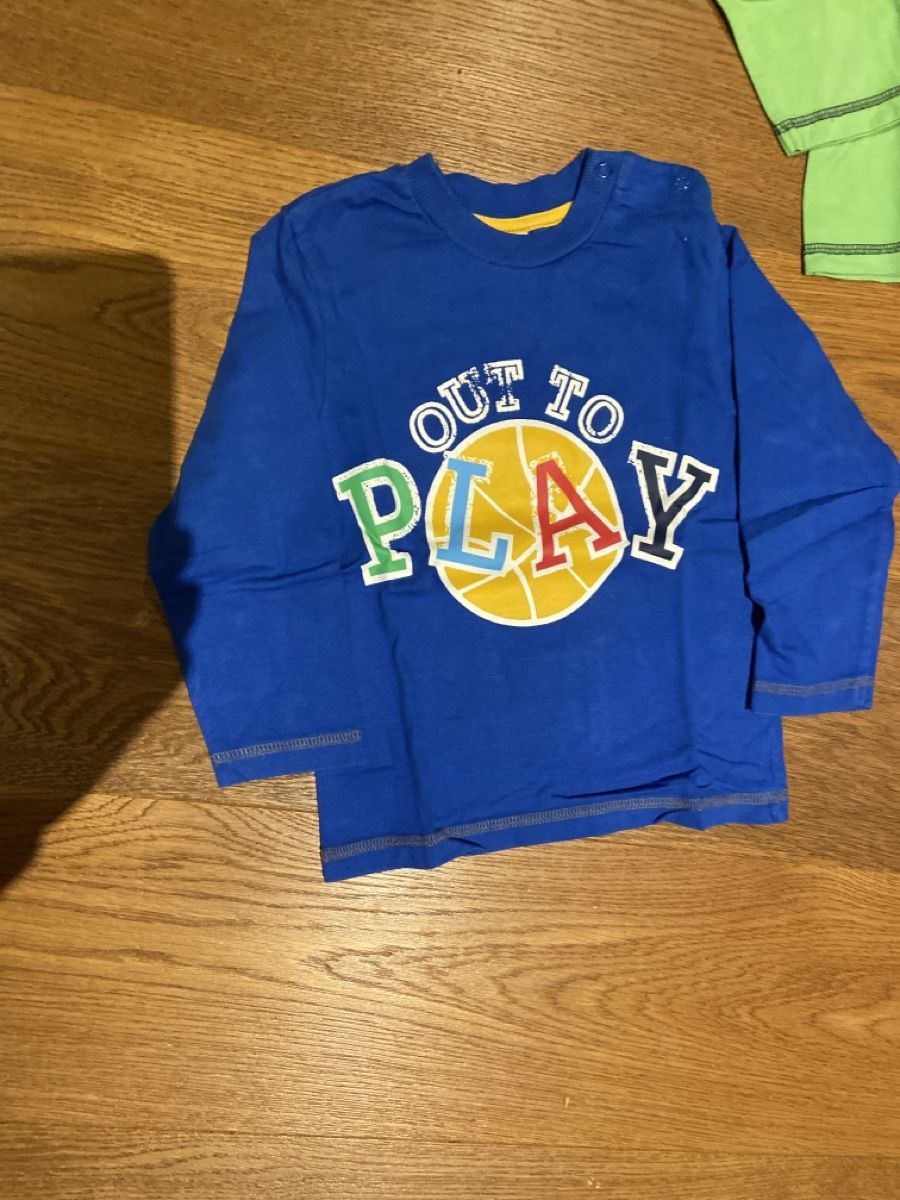 Maglioni & Felpe: 3 Langarm Shirt Gr.98 – Usato da Pratteln venduto da Nala78 2