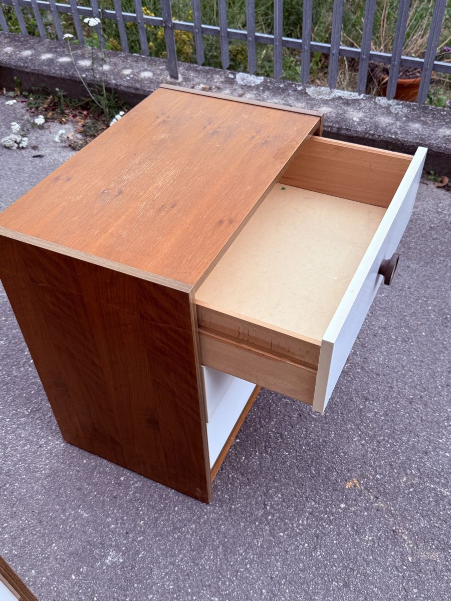 Étagères: Mid-Century Regal mit Klappfach & kleine Kommode – D'occasion à Konolfingen par petzipetz 1