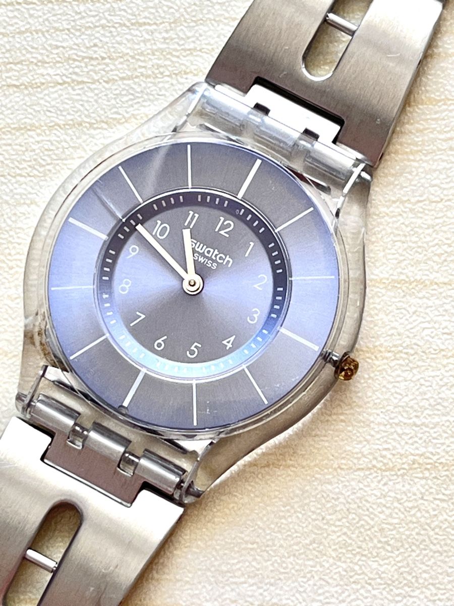 Swatch Uhren: Swatch Uhr transparent mit Metallband  – Gebraucht aus Grenchen von chththl