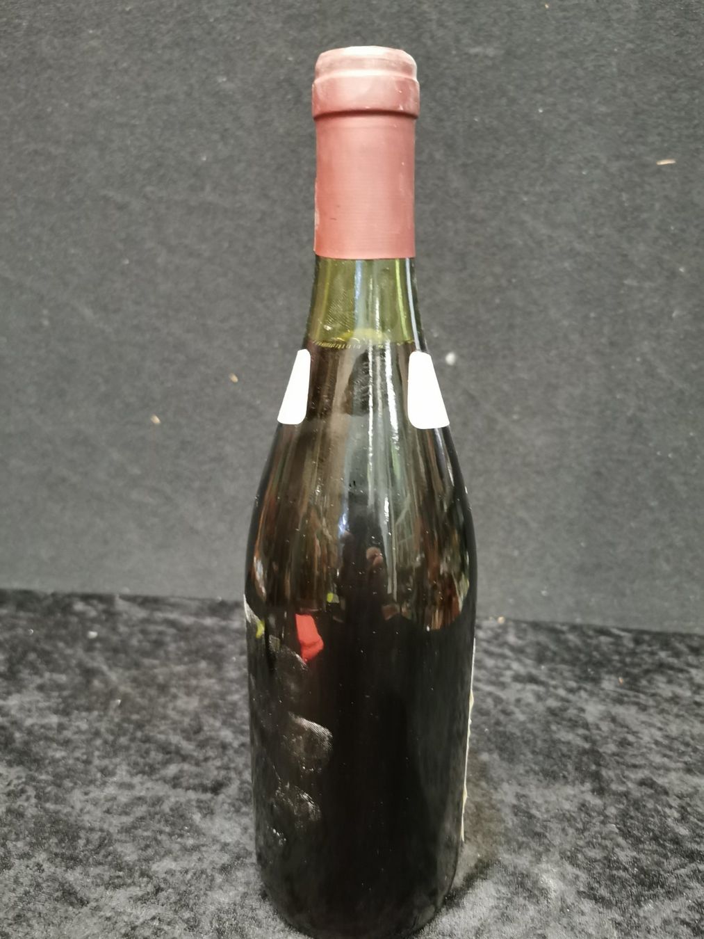 Vino: CÔTE DE NUITS-VILLAGES 1982 – Nuovo (secondo la descrizione) da Genève venduto da Leboucheoreilles 5