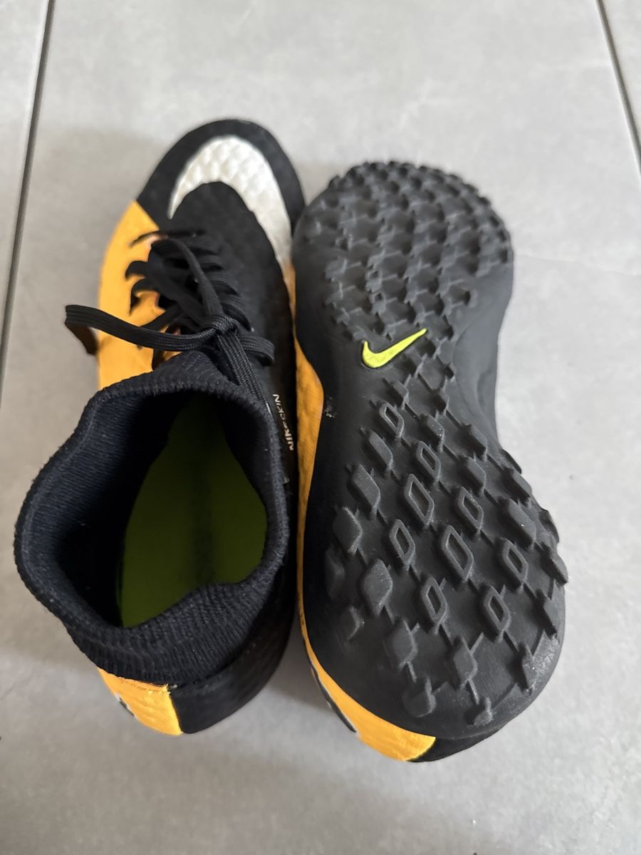 Nike Scarpe per ragazzi: Nike Phantom GT2 Academy TF, Size 44 – Usato da Frauenfeld venduto da eun_275d 1