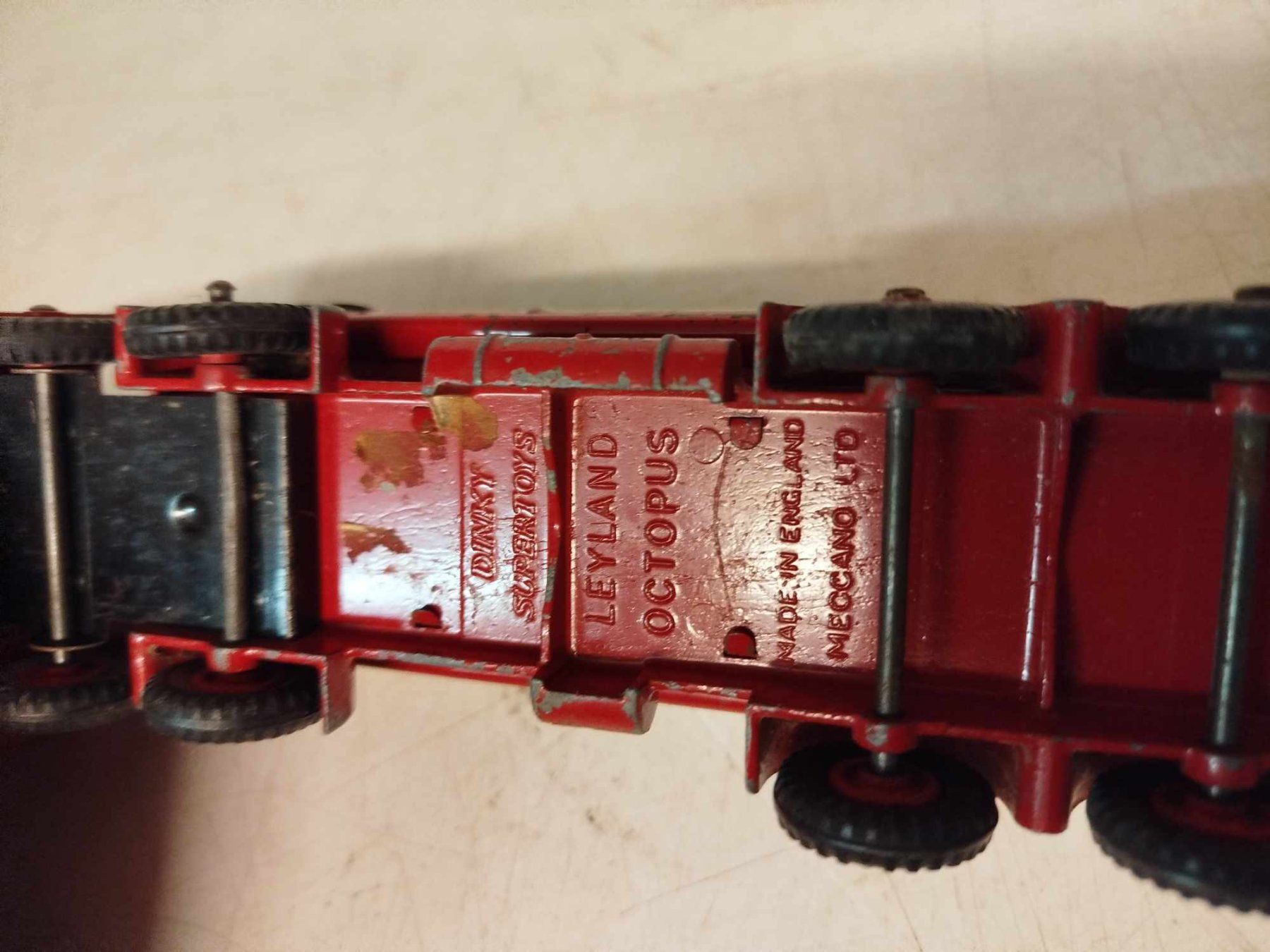 Dinky Toys Modellini d'auto: 4 X Dinky Toys – Usato da La Chaux-de-Fonds venduto da Emmaus2300CDF 2
