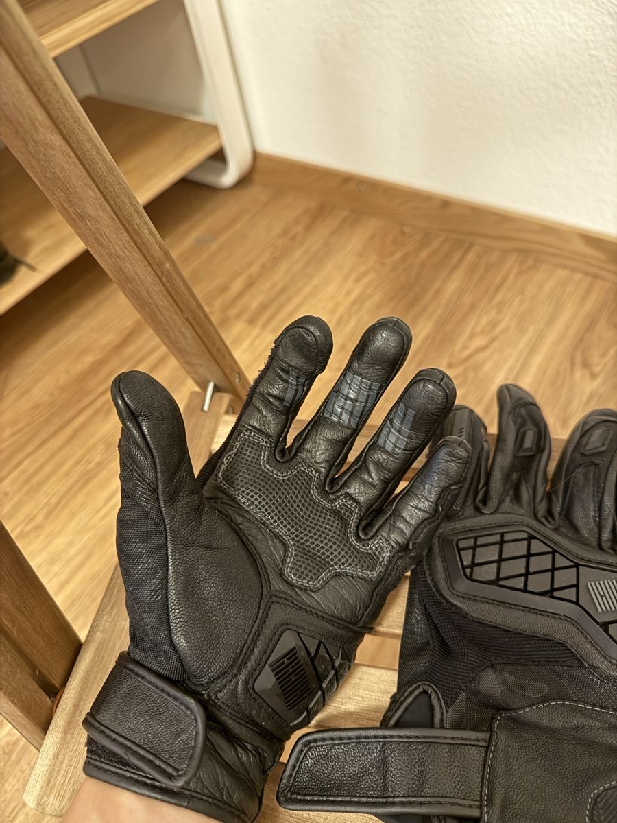 Handschuhe & Handstulpen: Motorradhandschuhe Grösse M – Gebraucht aus Luzern von Jack_flow26 2