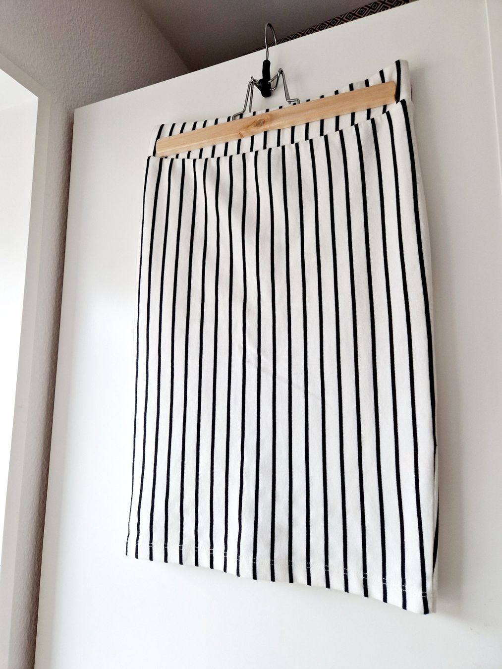 Gonne: Jupe crayon SELECTED, rayée noir et blanc, taille XS – Nuovo (secondo la descrizione) da Cortaillod venduto da rac_5ccz