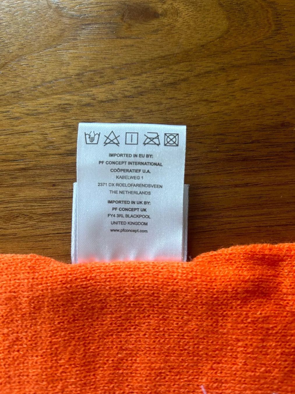 Foulard & Sciarpe: Halsschal von Weidmüller – Usato da Dietlikon venduto da Mankai 7