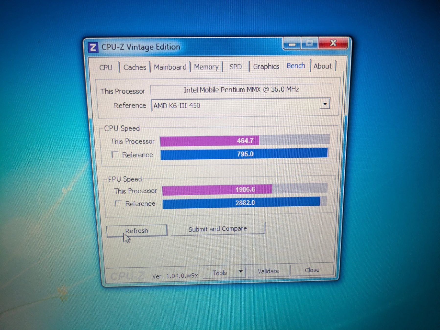 Intel Composants électroniques: Intel Pentium MMX 266 Socket 7 Tillamook SL2Z4 – D'occasion à Châtelaine par Pttn 4