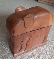 Elefant; Zigarettenbehälter aus Holz alt