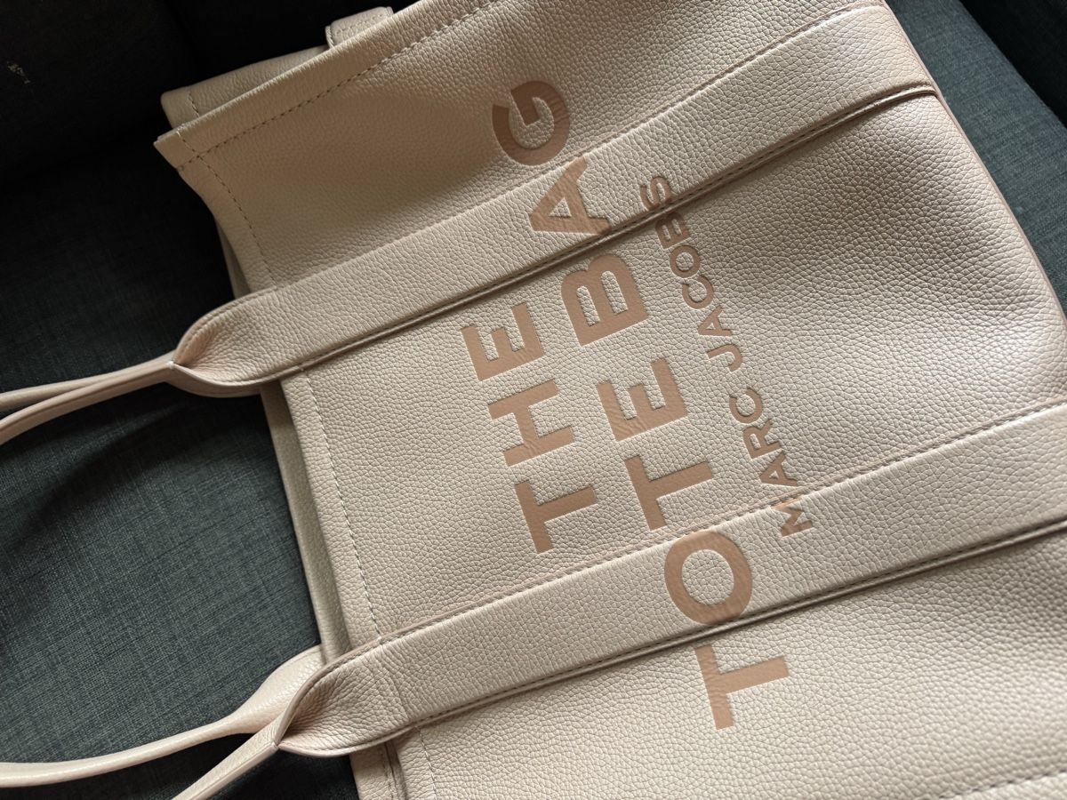 Marc Jacobs Borse da donna: The Tote bag Marc Jacobs – Nuovo (secondo la descrizione) da Geneve venduto da nad_26qm 2