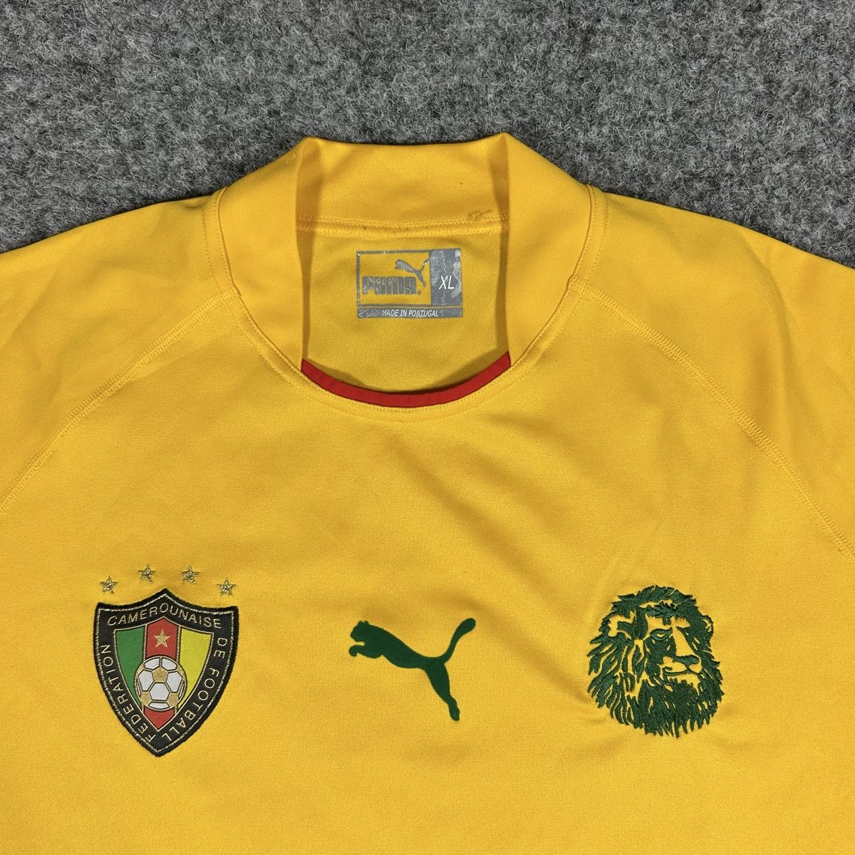Puma T-shirt: Vintage jersey Cameroun puma  – Usato da La Sagne NE venduto da Matlasape 2
