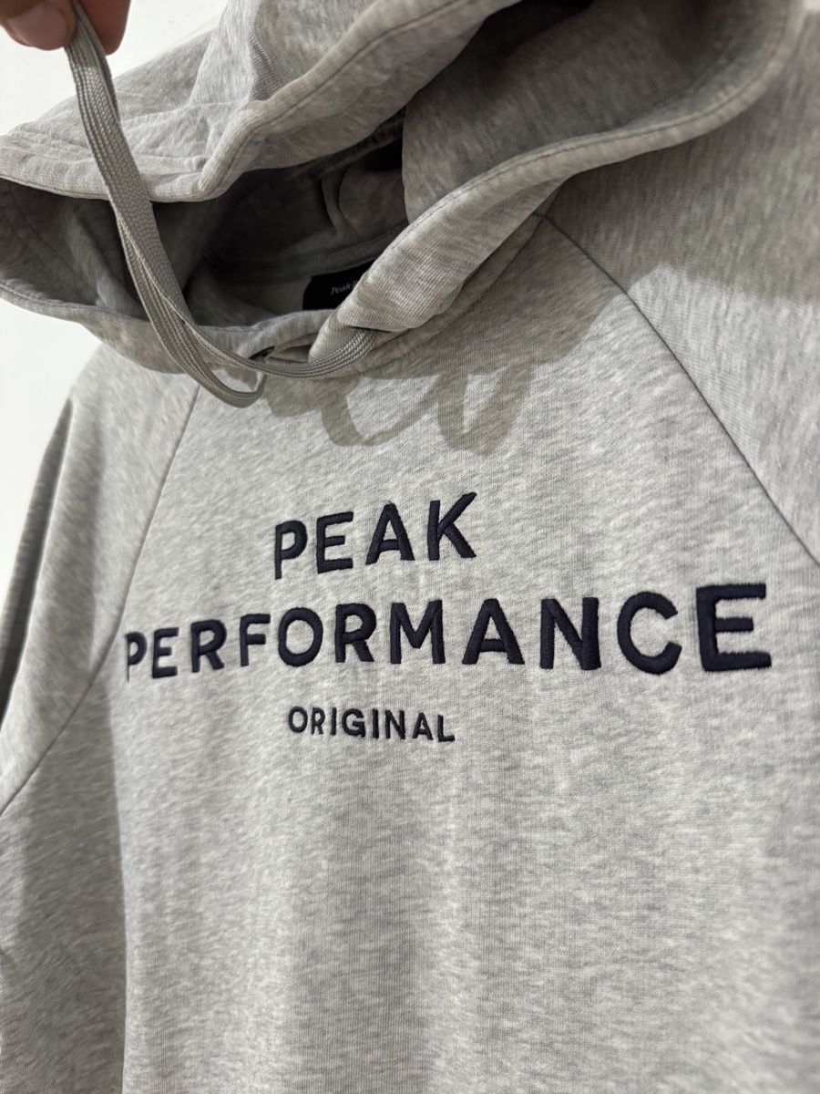 Peak Performance Maglioni & Felpe: Peak Performance Kapuzenpullover grau Grösse S Oryginal  – Usato da Wetzikon ZH venduto da Jan_wojt 1