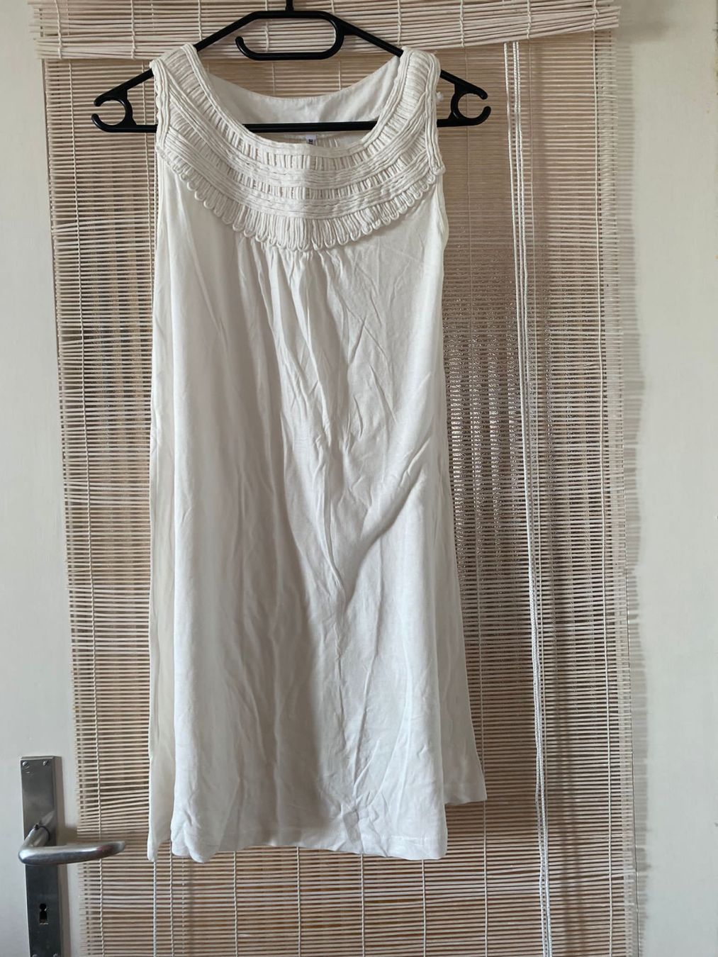 H&M Kleider: Robe blanche simple – Gebraucht aus Montreux von iza_peche8