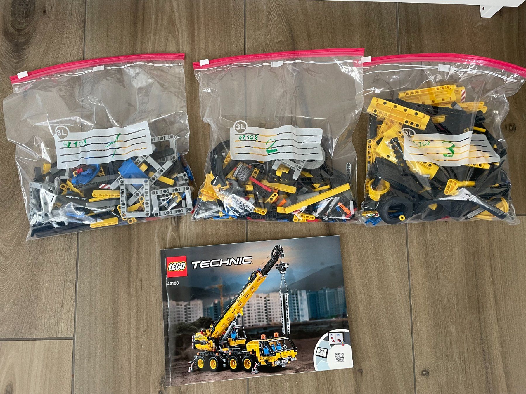 Lego Baukästen: Lego 42108 Technic Kran – Gebraucht aus Ehrendingen von Bretzelchen 1